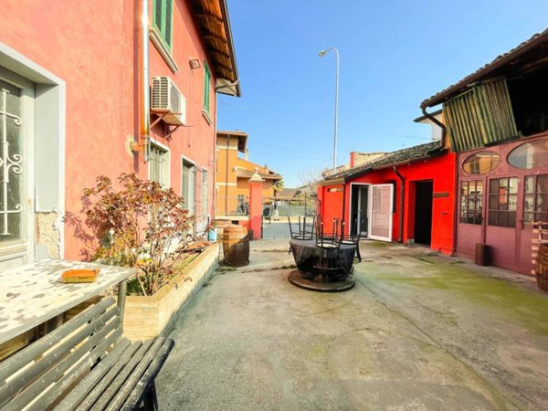 casa indipendente in vendita ad Asola