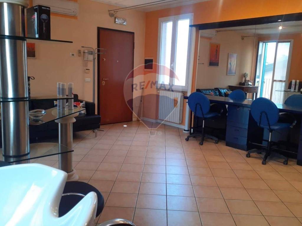 monolocale in vendita ad Asola