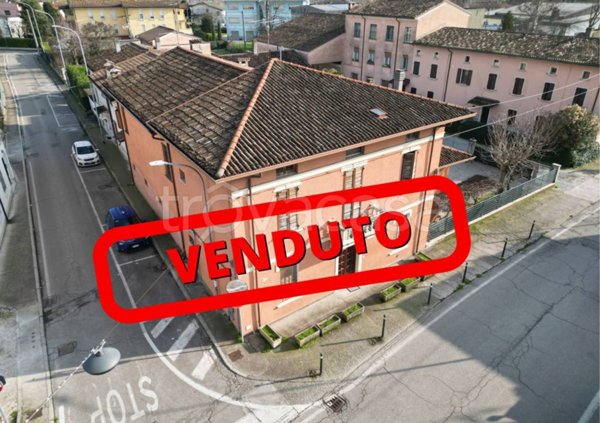 casa indipendente in vendita ad Asola
