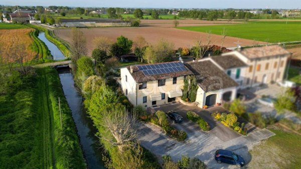 casa indipendente in vendita ad Asola