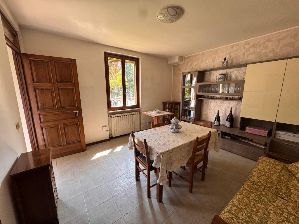 casa indipendente in vendita ad Asola