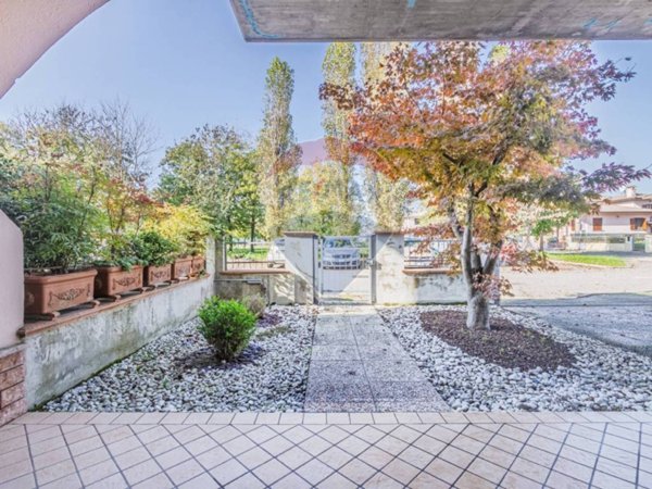 casa indipendente in vendita ad Asola