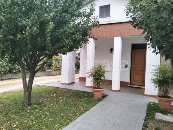 casa indipendente in vendita ad Asola