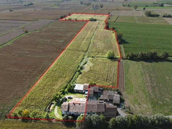 casa indipendente in vendita ad Asola