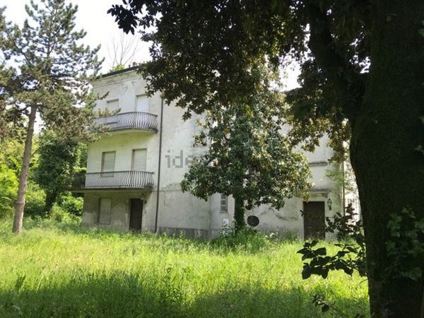 casa indipendente in vendita ad Asola