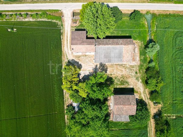 casa indipendente in vendita ad Asola