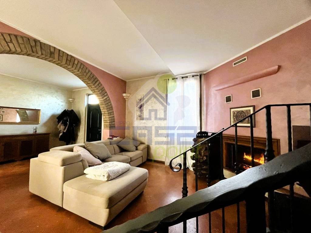 casa indipendente in vendita ad Asola