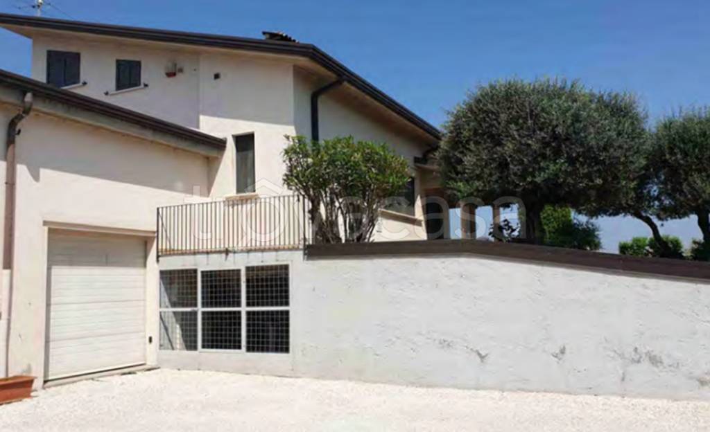 casa indipendente in vendita ad Asola