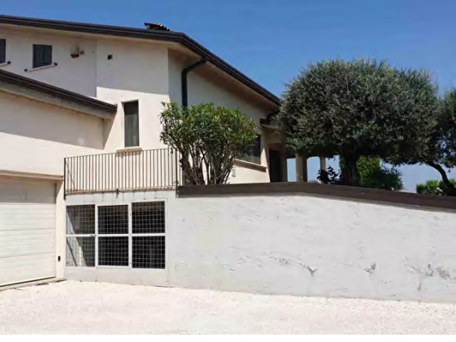 casa indipendente in vendita ad Asola