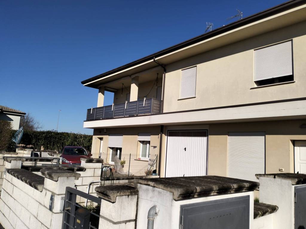 appartamento in vendita ad Asola