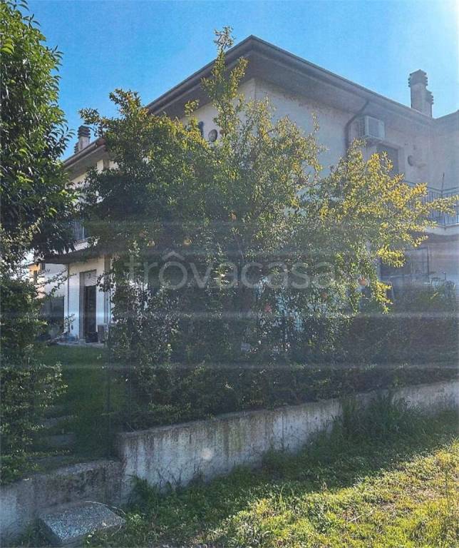 appartamento in vendita ad Asola