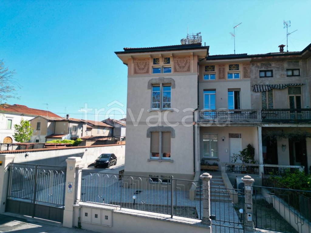 appartamento in vendita ad Asola