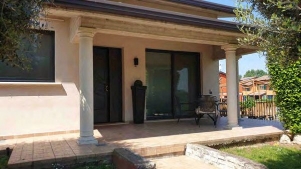 casa indipendente in vendita ad Asola