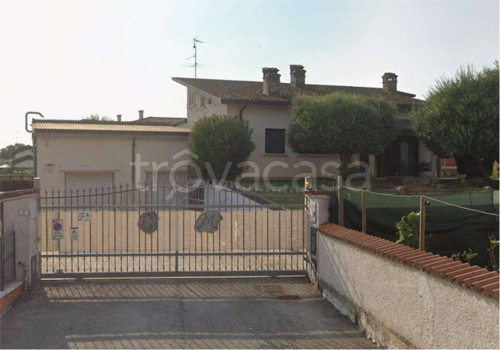 casa indipendente in vendita ad Asola