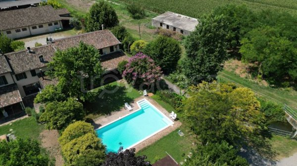 casa indipendente in vendita ad Asola