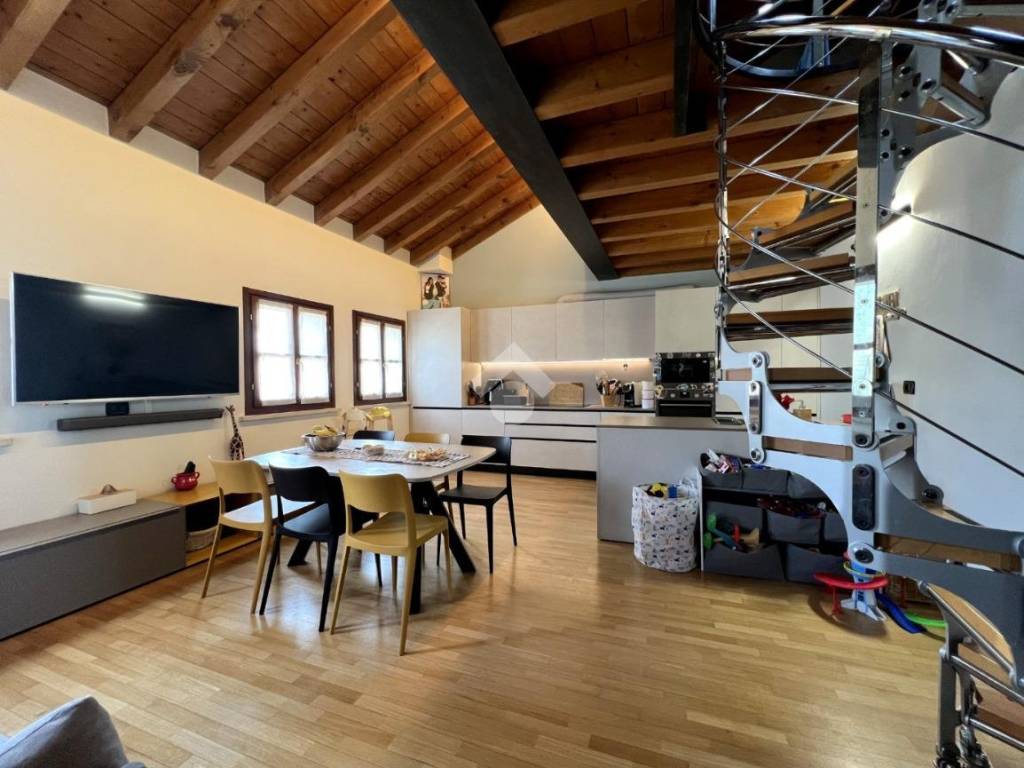 appartamento in vendita ad Asola