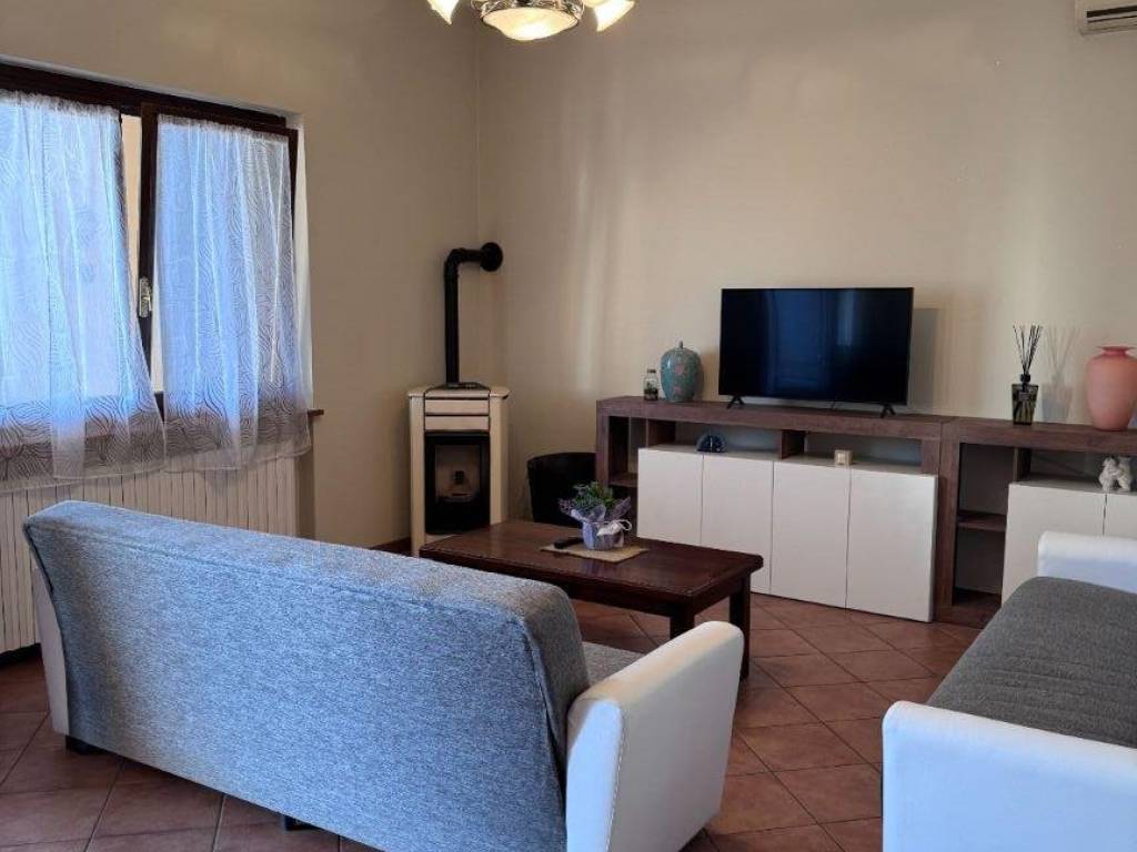 casa indipendente in vendita ad Asola