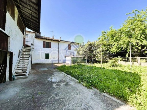casa indipendente in vendita ad Asola