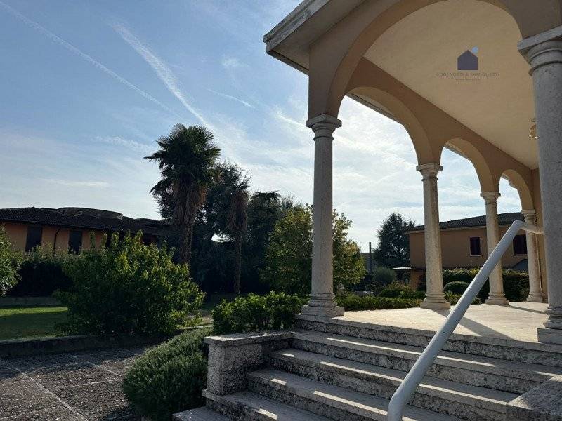 casa indipendente in vendita ad Asola