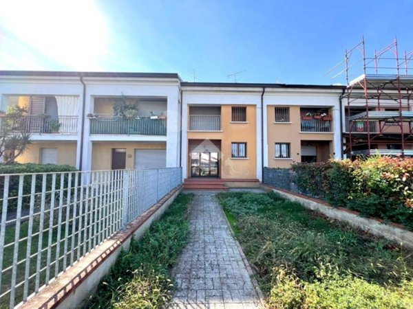 casa indipendente in vendita ad Asola