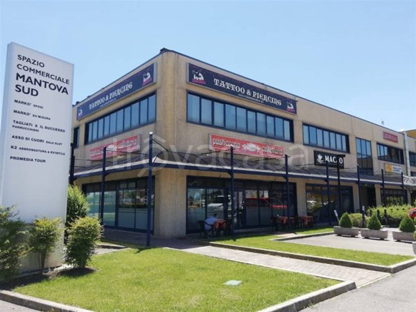 ufficio in vendita a Bagnolo San Vito in zona San Biagio