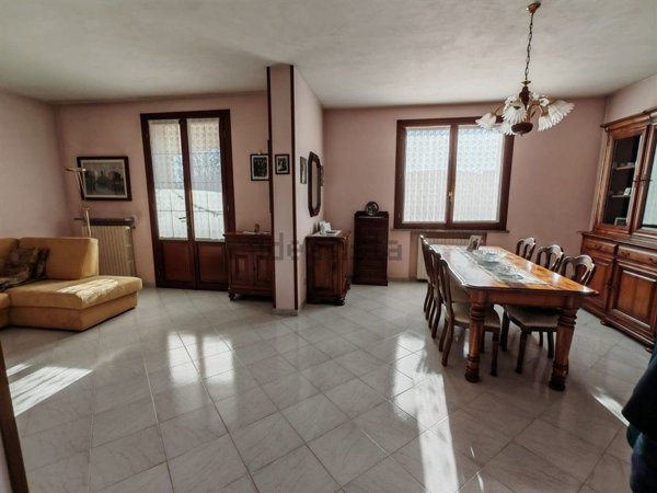 casa indipendente in vendita a Bagnolo San Vito