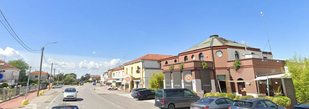 casa indipendente in vendita a Bagnolo San Vito in zona San Biagio