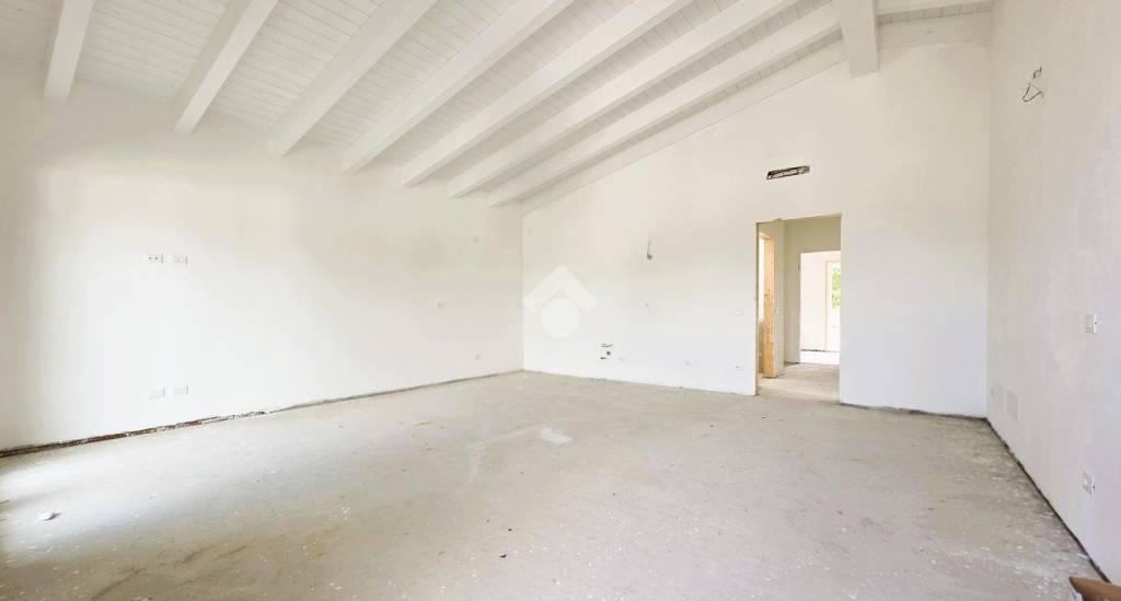 casa indipendente in vendita a Bagnolo San Vito in zona San Biagio