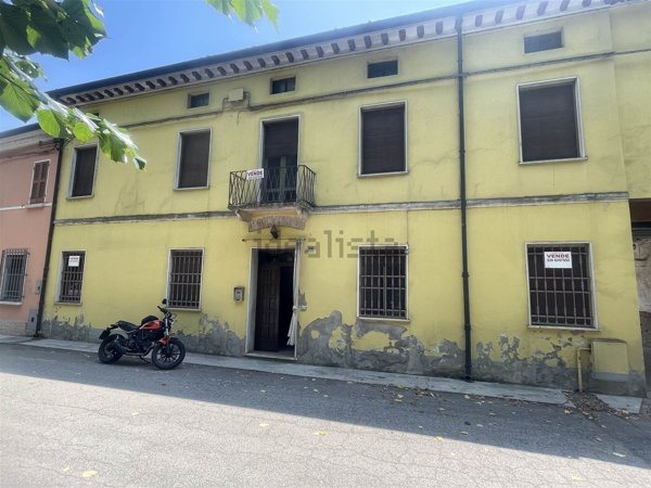 casa indipendente in vendita a Bagnolo San Vito