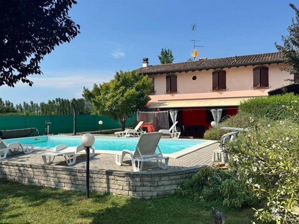 casa indipendente in vendita a Bagnolo San Vito