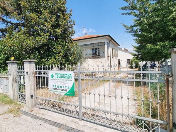 casa indipendente in vendita a Bagnolo San Vito