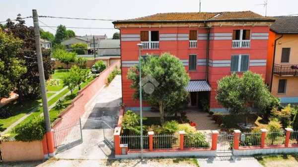 casa indipendente in vendita a Bagnolo San Vito