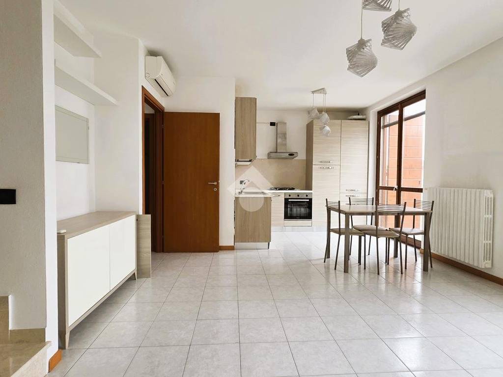 appartamento in vendita a Bagnolo San Vito in zona San Biagio