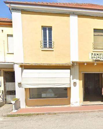 negozio in vendita a Bagnolo San Vito