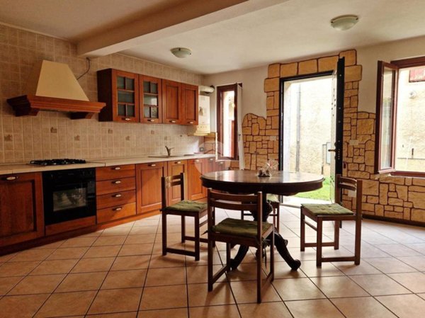 casa indipendente in vendita a Bagnolo San Vito