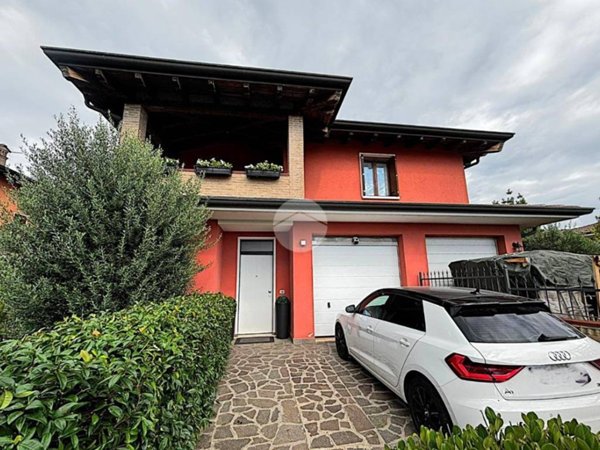 casa indipendente in vendita a Bagnolo San Vito in zona San Biagio