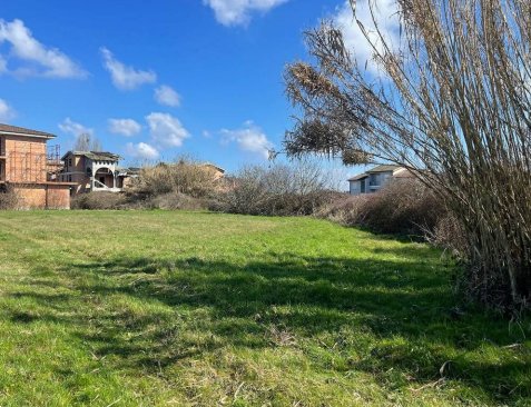 terreno edificabile in vendita a Bagnolo San Vito