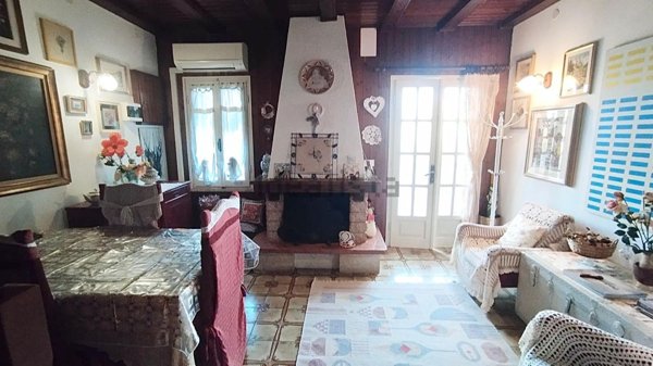 casa indipendente in vendita a Bagnolo San Vito