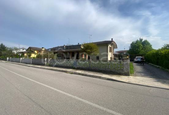 casa indipendente in vendita a Bagnolo San Vito