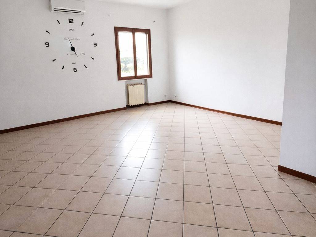 casa indipendente in vendita a Bagnolo San Vito in zona Campione