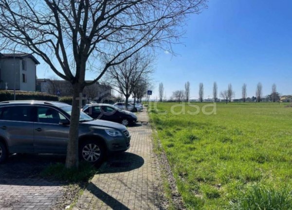 terreno edificabile in vendita a Bagnolo San Vito