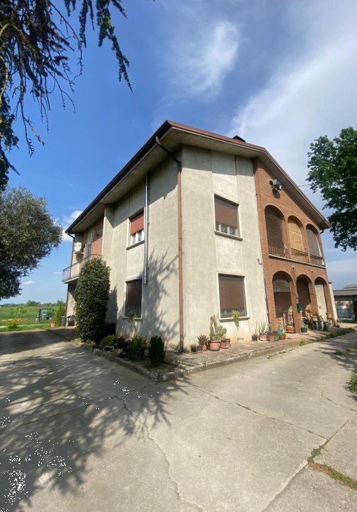 casa indipendente in vendita a Bagnolo San Vito