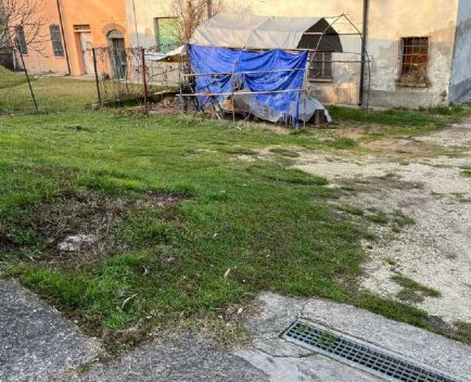 appartamento in vendita a Bagnolo San Vito in zona Correggio Micheli