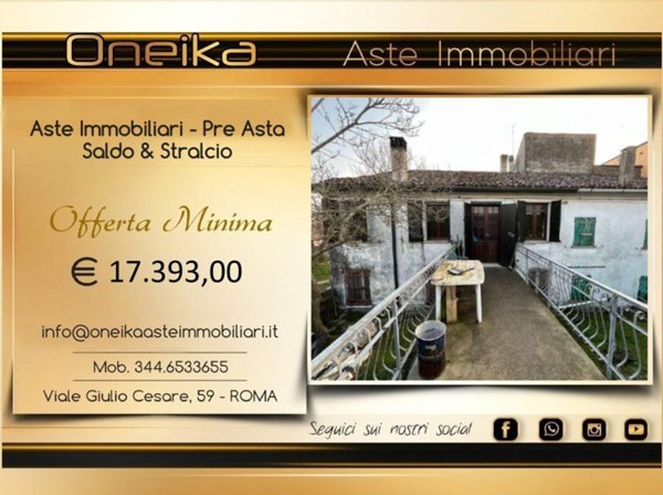 casa indipendente in vendita a Bagnolo San Vito in zona Correggio Micheli