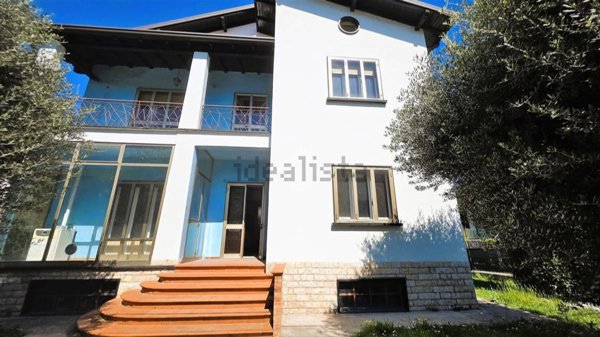 casa indipendente in vendita a Bagnolo San Vito in zona San Biagio