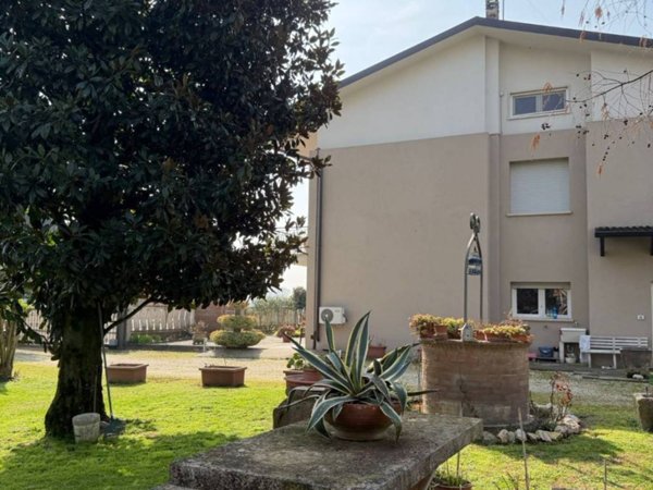 casa indipendente in vendita a Bagnolo San Vito