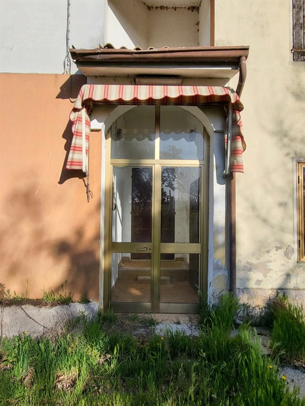 terreno edificabile in vendita a Bagnolo San Vito in zona San Biagio