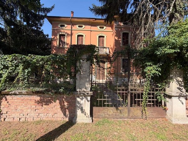 casa indipendente in vendita a Bagnolo San Vito in zona San Biagio