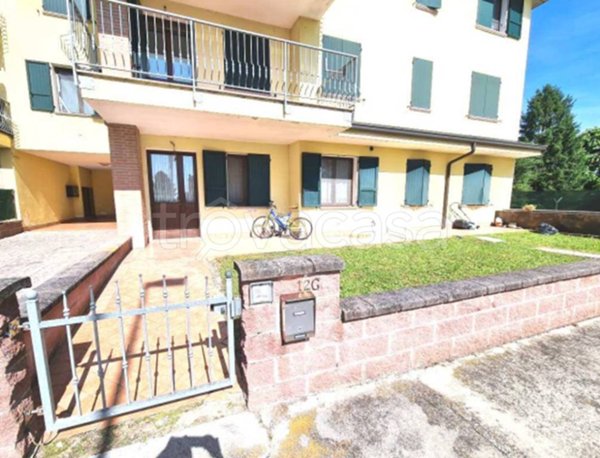 appartamento in vendita a Bagnolo San Vito in zona San Biagio