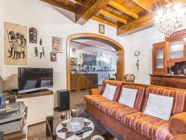 casa indipendente in vendita a Bozzolo